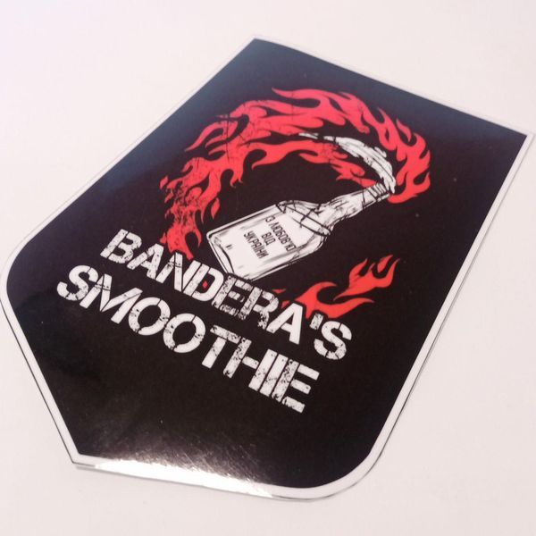 Наліпка на машину червона "Bandera's smoothie" (18х12.5см) 1234584 фото
